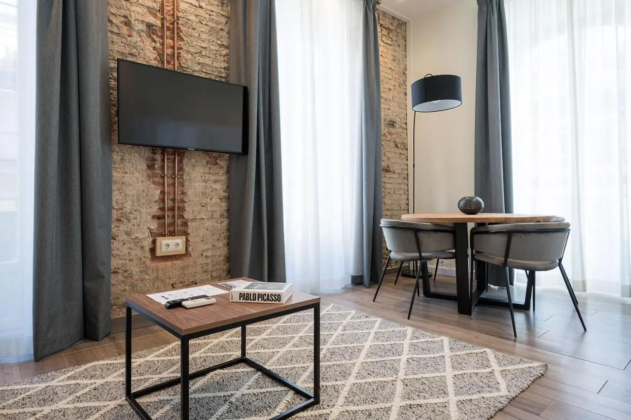 Home Art Apartments Malaga