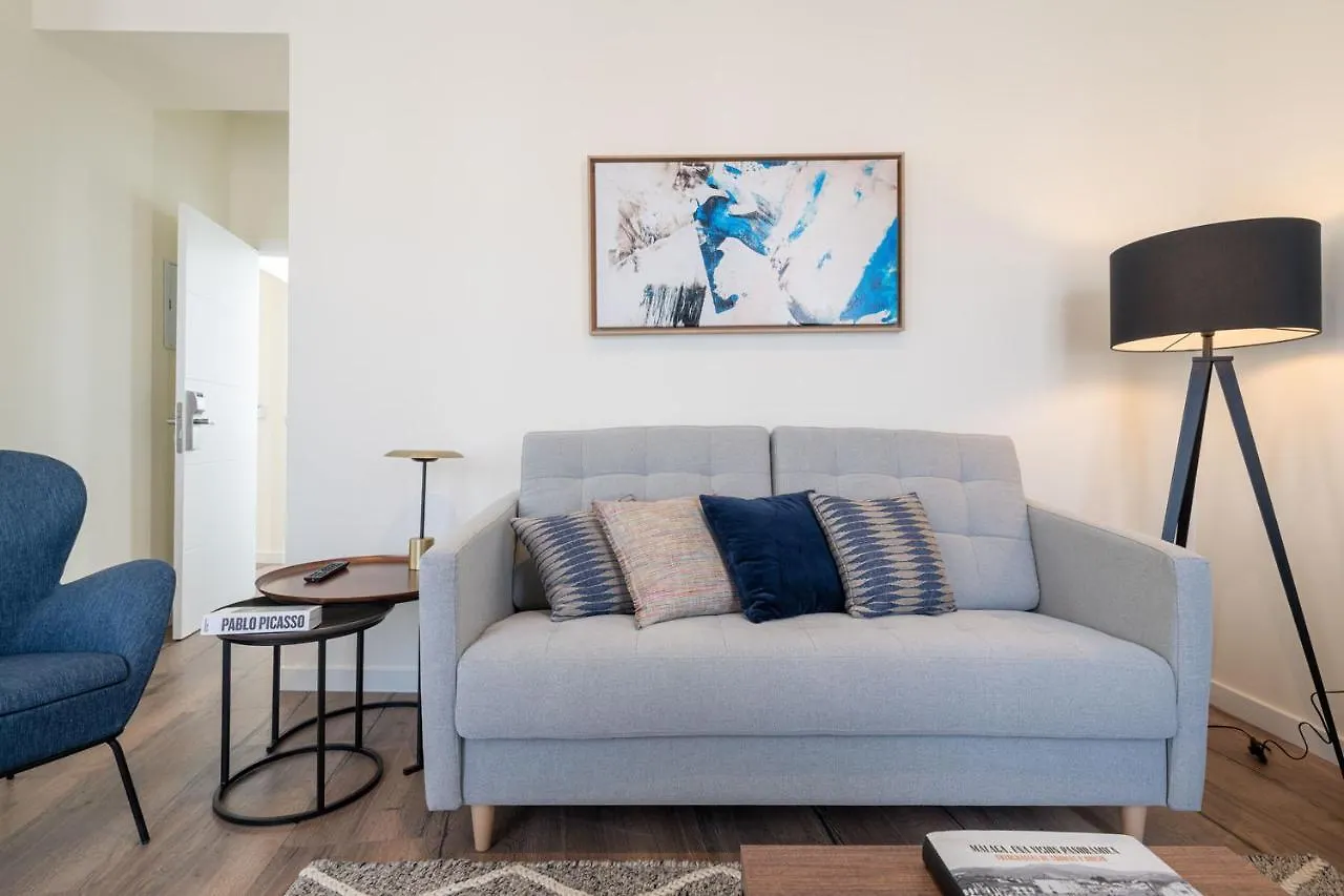 Home Art Apartments Malaga 0*,